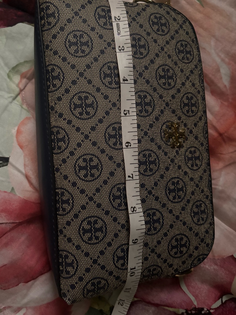 Shoulder bags - Picture 6 of 8